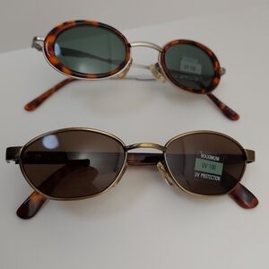 Retro 90s oval tortoise & metal frame mini sun glasses .lot 2.
